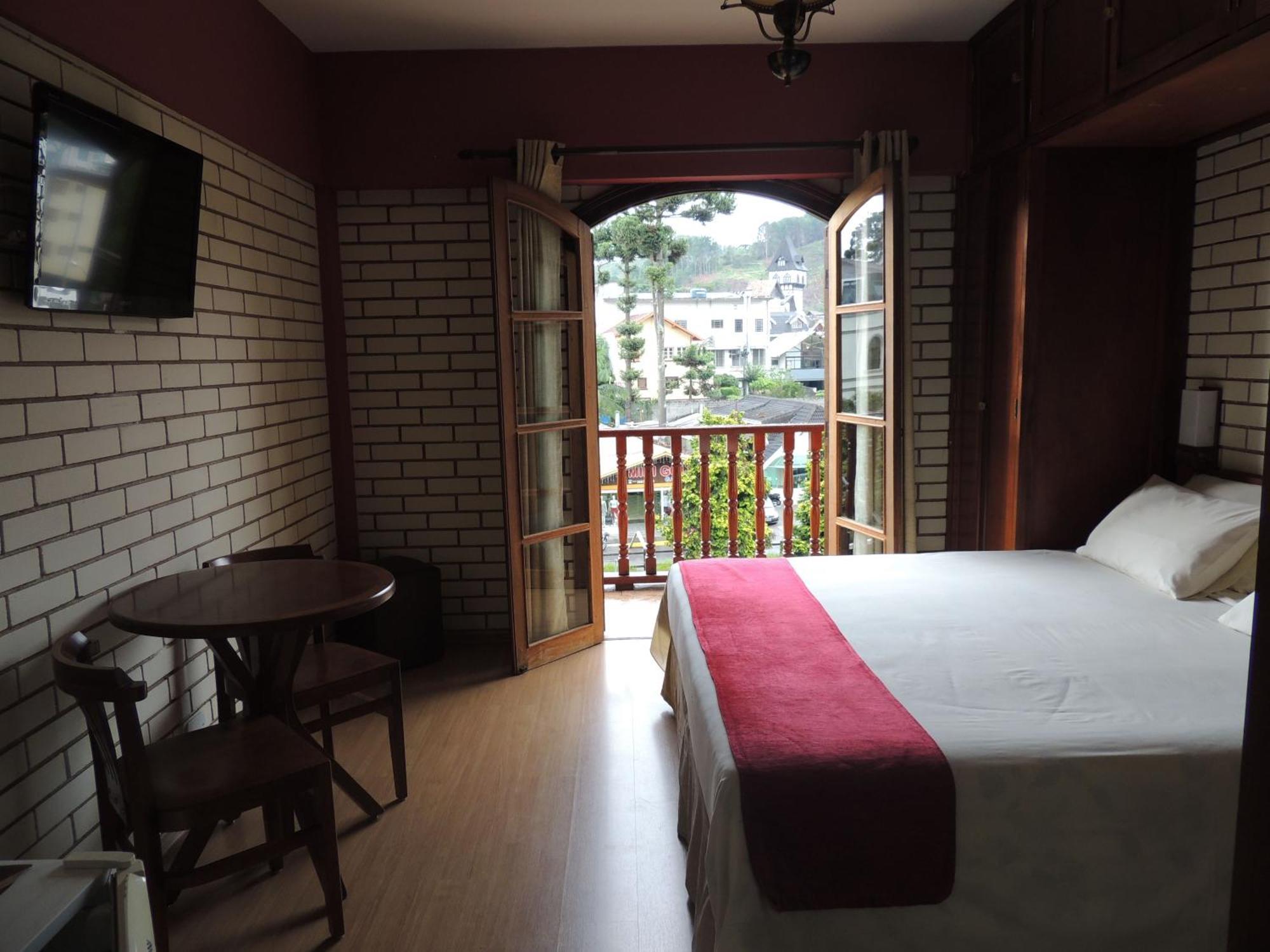 Hotel Monte Carlo Campos do Jordao Phòng bức ảnh
