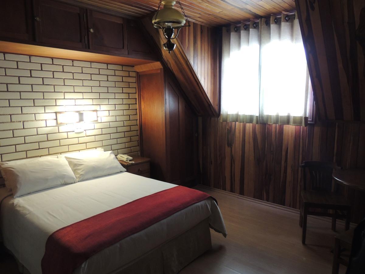 Hotel Monte Carlo Campos do Jordao Ngoại thất bức ảnh